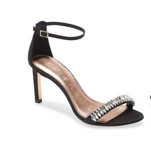- Ted Baker🍂Saralia Cristal embellished ankle Strap size 7women’s